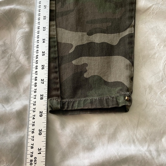 Zara Trafaluc Women's Denim Camouflage Skinny Jeans 8 Studded Accents Stretch - Picture 13 of 16